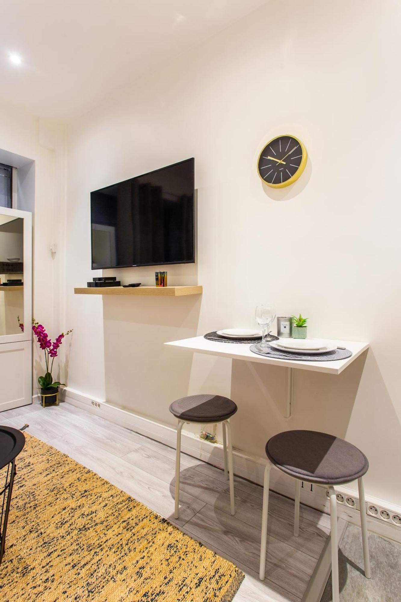 Appartement Hsh - Studio Condamine Batignolles Parijs